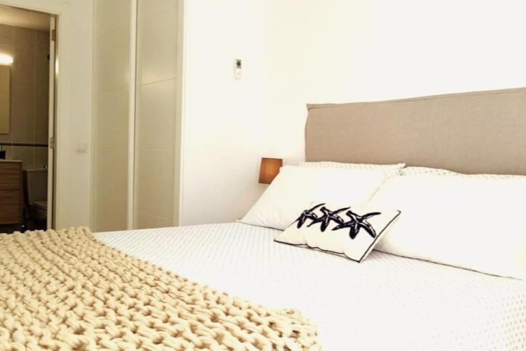 Apartamento Frente Al Mar กูลเญรา ภายนอก รูปภาพ